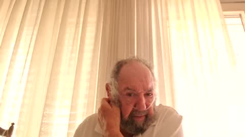 Snapshot of fredaldavid chatting on 07/17/26, 08:32 David Fredal online show from 07/17/26, 08:32