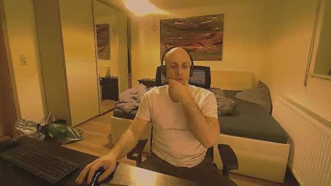 freddow online show from 03/18/26, 09:29