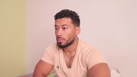 Snapshot of freddsexxx chatting on 10/27/25, 02:21 FredSeXXX online show from 10/27/25, 02:21