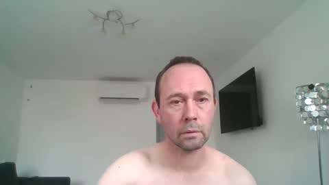 fredodu41 online show from 01/24/25, 01:47