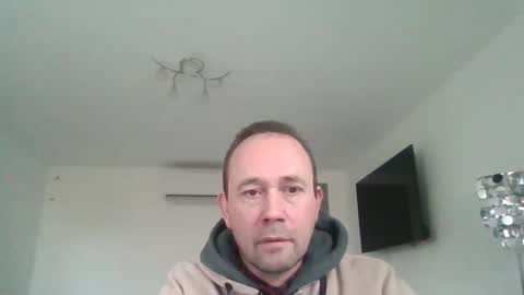 fredodu41 online show from 01/31/25, 01:34