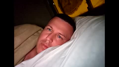 fredwilliam26 online show from 10/19/25, 12:50