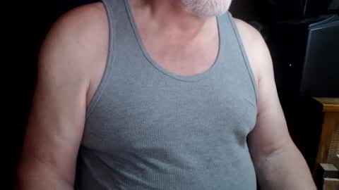 Snapshot of free_amos chatting on 11/11/25, 06:35 free_amos online show from 11/11/25, 06:35