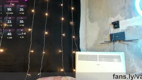 Jenny online show from 12/21/24, 07:06