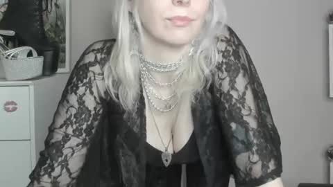 Snapshot of freeanne chatting on 07/14/26, 10:21 Anne online show from 07/14/26, 10:21