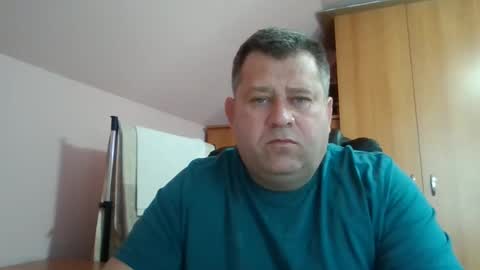 freeboy80180 online show from 12/28/24, 07:55