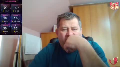 freeboy80180 online show from 01/13/25, 01:39