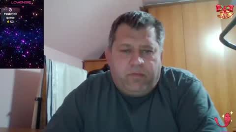 freeboy80180 online show from 02/24/25, 05:42