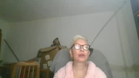 Diana online show from 04/19/26, 10:56