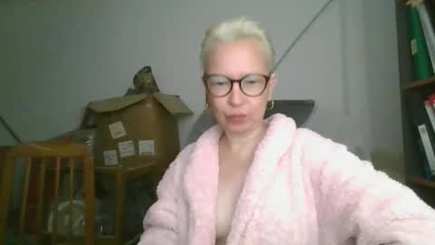 Diana online show from 04/21/26, 03:57