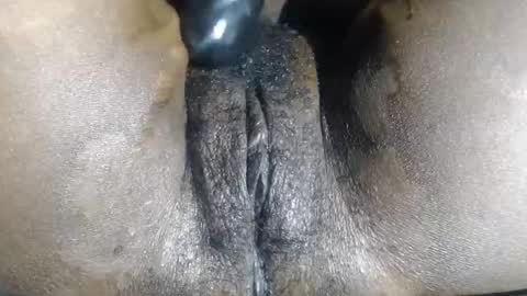 Snapshot of freelady1011 chatting on 12/21/25, 12:40 babyyo online show from 12/21/25, 12:40