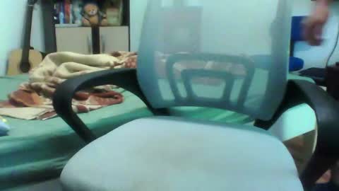 freeskypefree online show from 06/20/26, 08:06