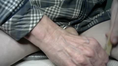 Snapshot of freewillie1234 chatting on 12/09/24, 01:29 I am a total slave slut. I would like to have multiple owners to use me every day. online show from 12/09/24, 01:29