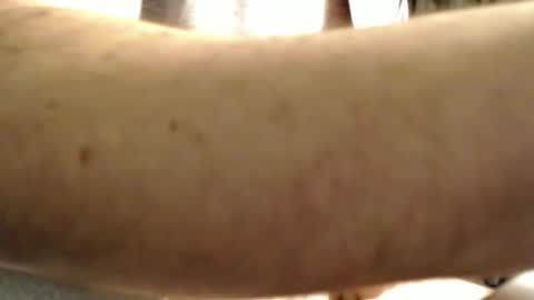 FreeYourMind online show from 11/21/25, 02:21