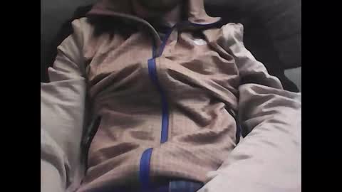 Snapshot of frencheeboy chatting on 02/21/25, 06:37 frencheeboy online show from 02/21/25, 06:37