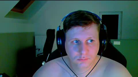 French fries online show from 10/03/25, 06:38