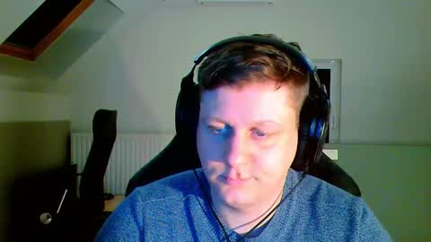 French fries online show from 12/21/25, 05:20