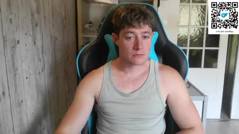 French Horny Bibs online show from 05/18/26, 09:26