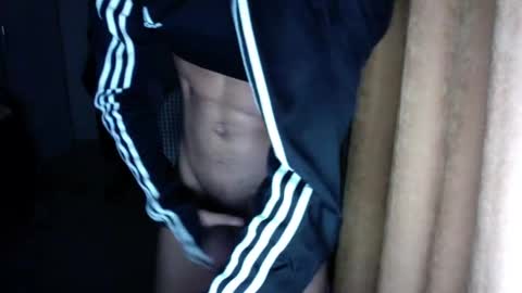 Snapshot of frenchie_bbc chatting on 11/04/25, 02:54 Trezaza online show from 11/04/25, 02:54