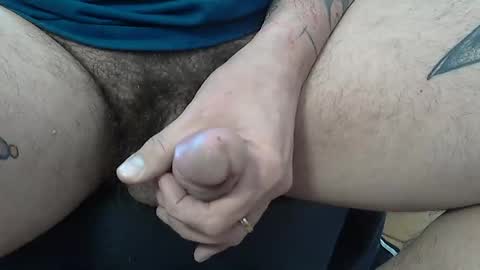 Snapshot of frenchpapalover chatting on 02/11/25, 11:32 frenchpapalover online show from 02/11/25, 11:32