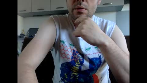 frenchy_from_paris online show from 04/04/26, 03:20