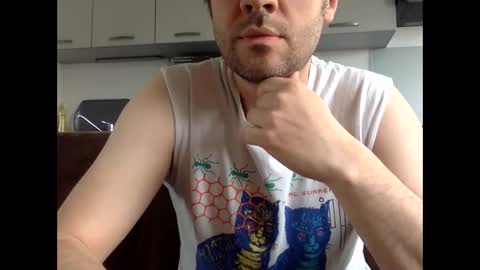 frenchy_from_paris online show from 04/05/26, 03:20