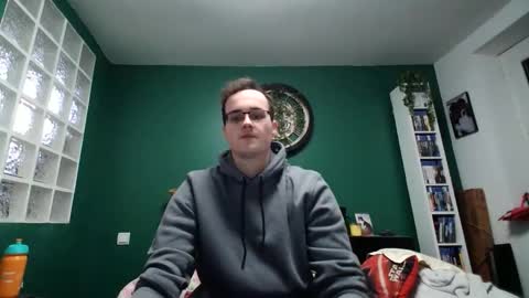 Ian online show from 11/24/25, 09:20