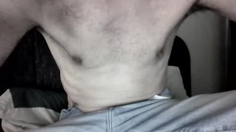 Snapshot of frenchymontreal chatting on 02/14/26, 01:52 frenchymontreal online show from 02/14/26, 01:52