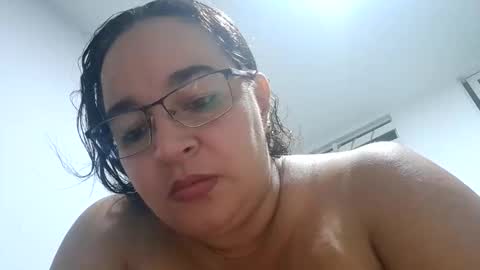 Snapshot of fresa_salvaje11 chatting on 10/10/25, 06:23 fresa_salvaje11 online show from 10/10/25, 06:23