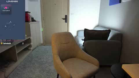 Snapshot of fresh_b1ood chatting on 11/04/25, 07:24 Alex or Andrzej online show from 11/04/25, 07:24