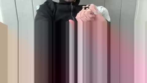 Snapshot of freshmanxxl chatting on 12/13/24, 11:34 freshman imonyou98 online show from 12/13/24, 11:34