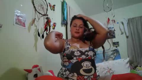 fresiitalovee online show from 12/17/25, 04:51