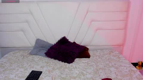 Snapshot of fresitalove01 chatting on 02/24/26, 03:21 fresitalove01 online show from 02/24/26, 03:21