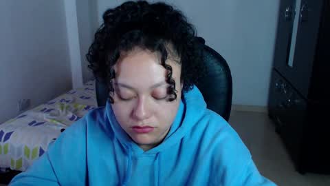 Snapshot of freud_x_louise1 chatting on 01/13/25, 07:21 Louise  online show from 01/13/25, 07:21