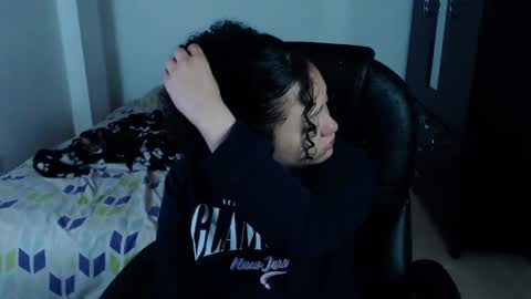 Snapshot of freud_x_louise1 chatting on 03/07/25, 10:56 Louise  online show from 03/07/25, 10:56