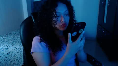 Louise  online show from 05/14/26, 04:47