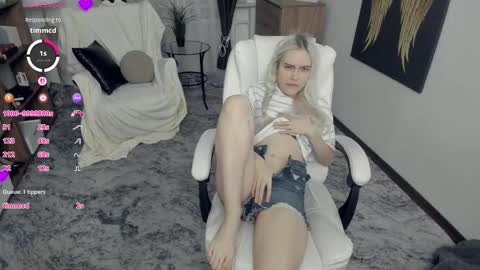 Freya online show from 02/06/26, 07:17