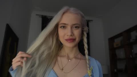 Freya online show from 04/01/26, 07:22