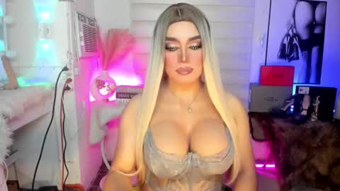 Miss Frea  online show from 09/12/25, 02:22