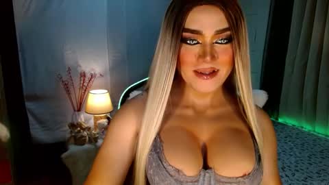 Miss Frea  online show from 10/14/25, 01:17