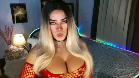 Snapshot of freya_lovestocum chatting on 05/29/26, 12:19 Miss Frea online show from 05/29/26, 12:19