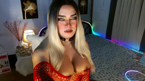 Snapshot of freya_lovestocum chatting on 06/22/26, 03:25 Miss Frea online show from 06/22/26, 03:25