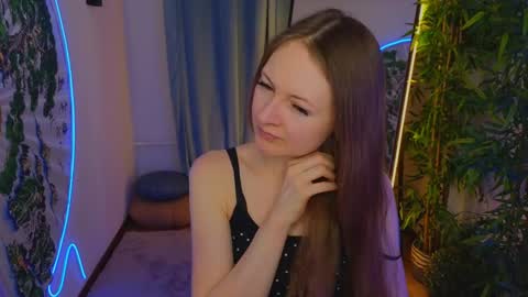 Snapshot of freya_nilsson chatting on 12/22/24, 04:06 Freya online show from 12/22/24, 04:06