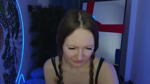 Snapshot of freya_nilsson chatting on 01/03/25, 12:52 Freya online show from 01/03/25, 12:52