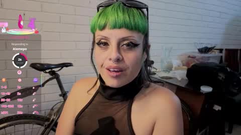 freyaa_sorceress online show from 11/14/25, 03:38