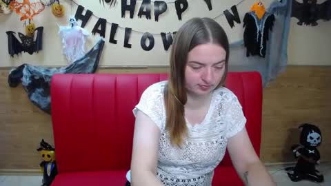 FreyaDak online show from 11/09/25, 12:03