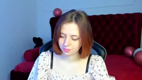 FreyaVey online show from 02/25/26, 06:12