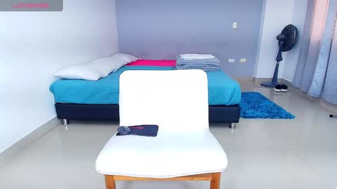 Snapshot of freyva_ chatting on 01/20/25, 06:53 freyva_ online show from 01/20/25, 06:53