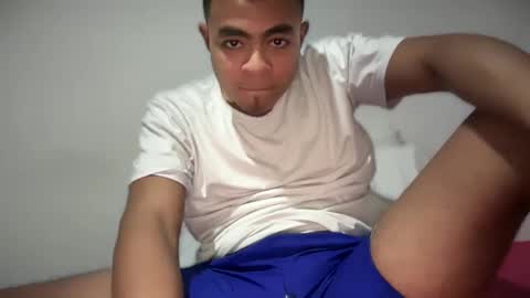 Snapshot of freyva_ chatting on 02/01/25, 12:51 freyva_ online show from 02/01/25, 12:51