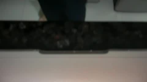 Snapshot of freyva_ chatting on 03/03/25, 01:21 freyva_ online show from 03/03/25, 01:21